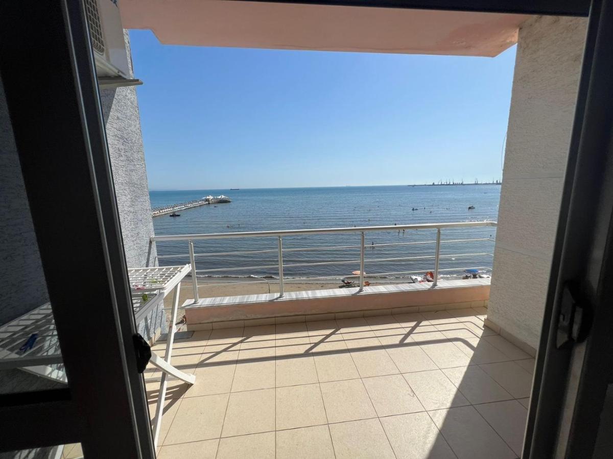 Blue Sky Apartaments Durres Exterior photo