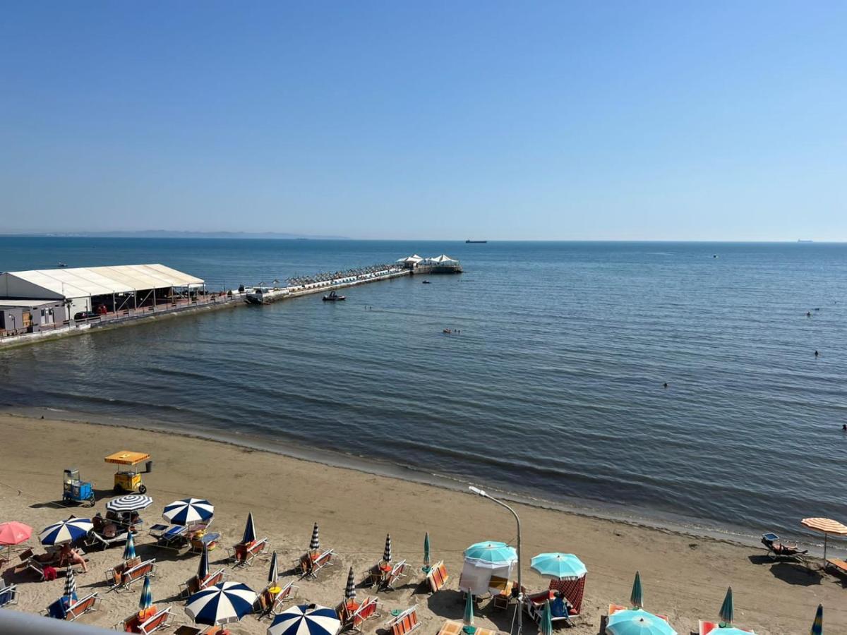 Blue Sky Apartaments Durres Exterior photo